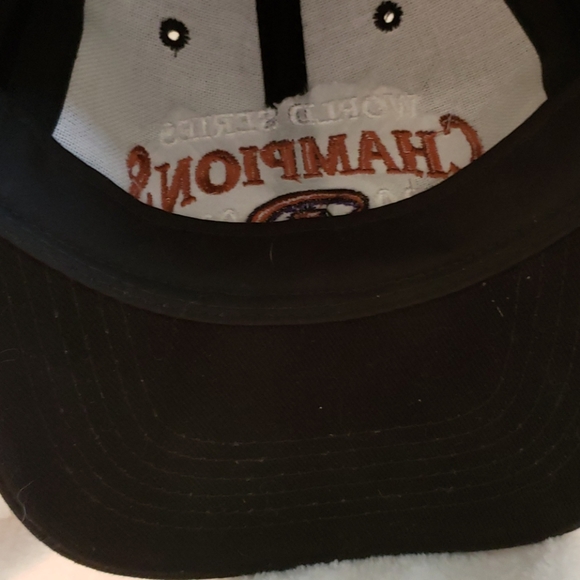 Headmaster | NWT 2001 World Series Men's Baseball - Picture 5 of 11